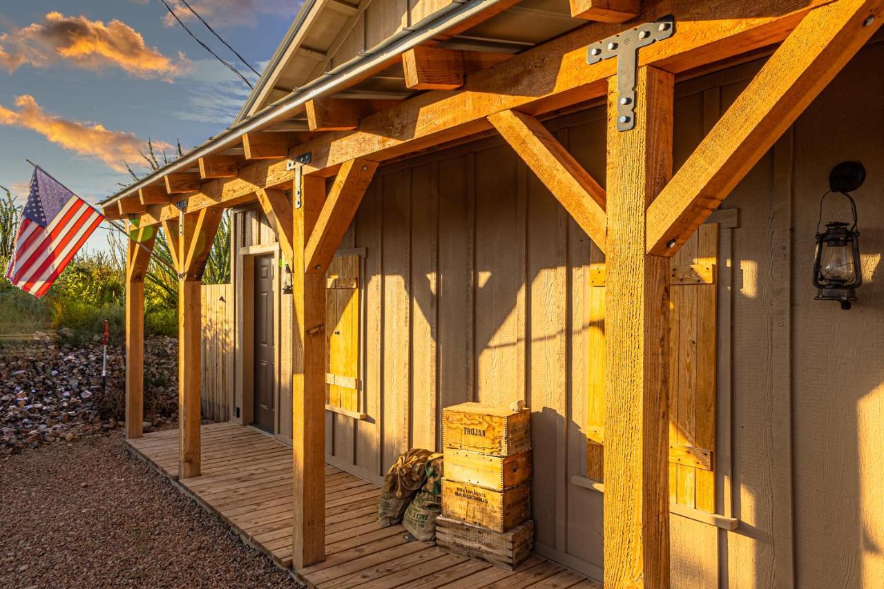 -Pet Friendly- Miners Cabin #6 - King Bed With Private Balcony Tombstone Dış mekan fotoğraf